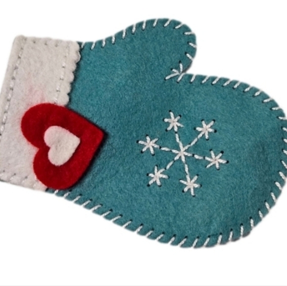 Handmade Felt Christmas mitten Hand Crafted Winter glove Turquoise holiday decor - Picture 5 of 13